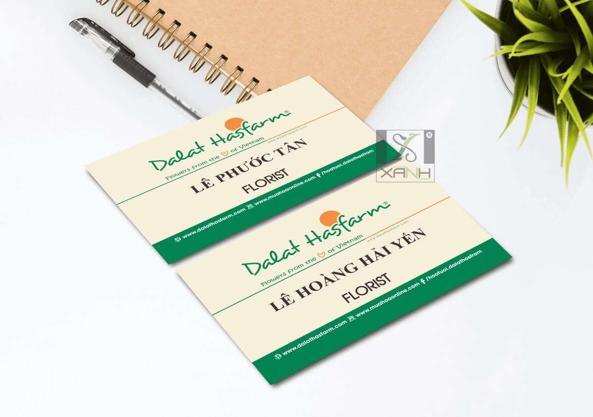 Thiết kế thẻ nhân viên